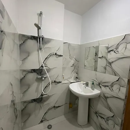 Appartement Agroni Tirana